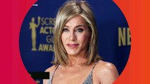 PHOTOS Jennifer Aniston fiancée et avec qui ? L'actrice surprend avec une énorme bague en diamants, ses fans s'interrogent