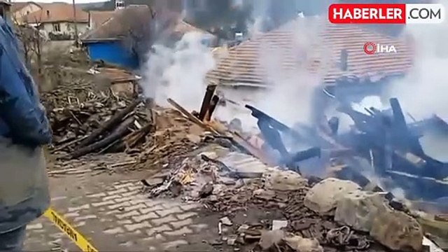 Afyonkarahisar'da 29 hayvanın telef olduğu yangında felaketin boyutu gün ağardığından ortaya çıktı