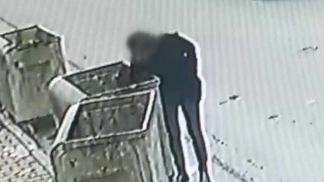 Otomobilinde öldürülen kişinin katil zanlısı güvenlik kamerasında