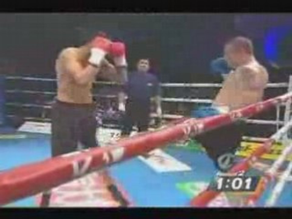 Badr Hari Vs Peter Graham K1 WGP 2007