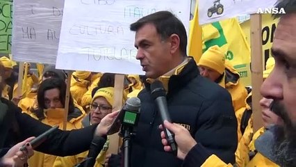 Coldiretti protesta a Bruxelles, il presidente Prandini: "Dare giusto riconoscimento ad agricoltori"