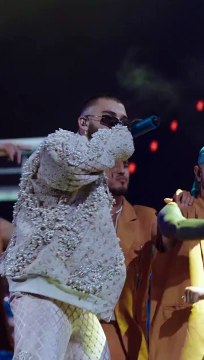 ¡Manuel Turizo cerró con broche de oro la primera noche del Festival de Viña del Mar!