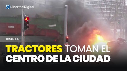 Unos 100 tractores toman el centro de la cuidad de Bruselas