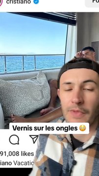 Mais pourquoi Ronaldo porte du vernis sur ses ongles de pied ? #ronaldo #cristianoronaldo #football #cr7