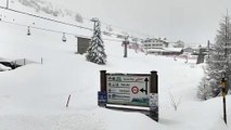 Madesimo: fitta nevicata in Valle Spluga. Le immagini dal drone