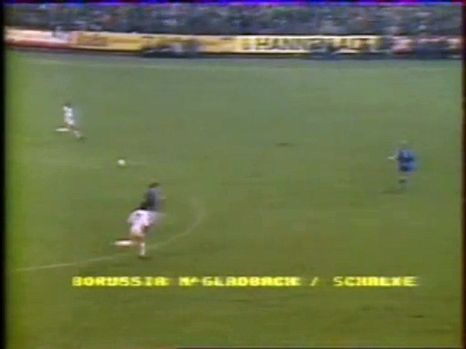 MONCHENGLADBACH  -  SCHALKE  -  1976  -  SAISON  1976/1977 -