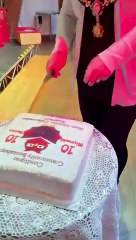 Mayor cuts cake to celebrate bookshop anniversary