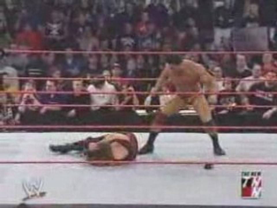 WWE - Batista Power Bomb on Kane