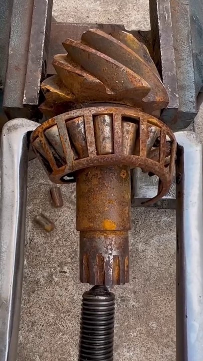 Bearing extraction for easy removal of the bearing from its place 2024