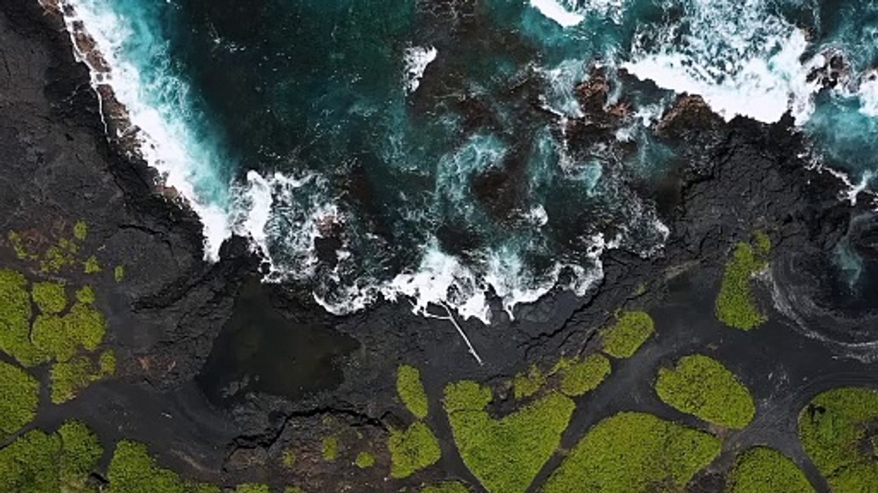 Waves rushing and splashing to the shore