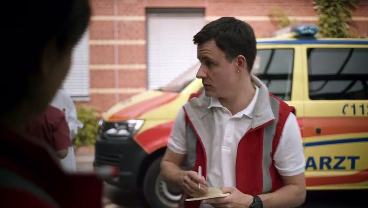 Die Notärztin: Zuhause | Folge 3/Staffel 1