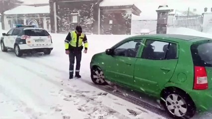 Viento y nieve peligran la circulación en las carreteras de Castilla y León