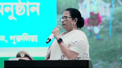 ১ এপ্রিলের মধ্যে কেন্দ্র আবাস যোজনার টাকা না দিলে ১১ লক্ষ বাড়ি বানিয়ে দেবে রাজ্যই: Mamata Banerjee