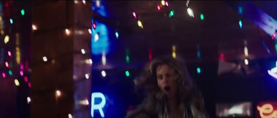 La bande-annonce Ordinary Angels.