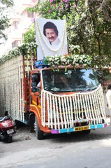 पंचतत्व में विलीन हुए गजल गायक पंकज उधास, नम हुई स्टार्स की आंखें
