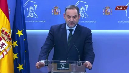Ábalos no renuncia a su puesto de diputado y pasa al Grupo Mixto