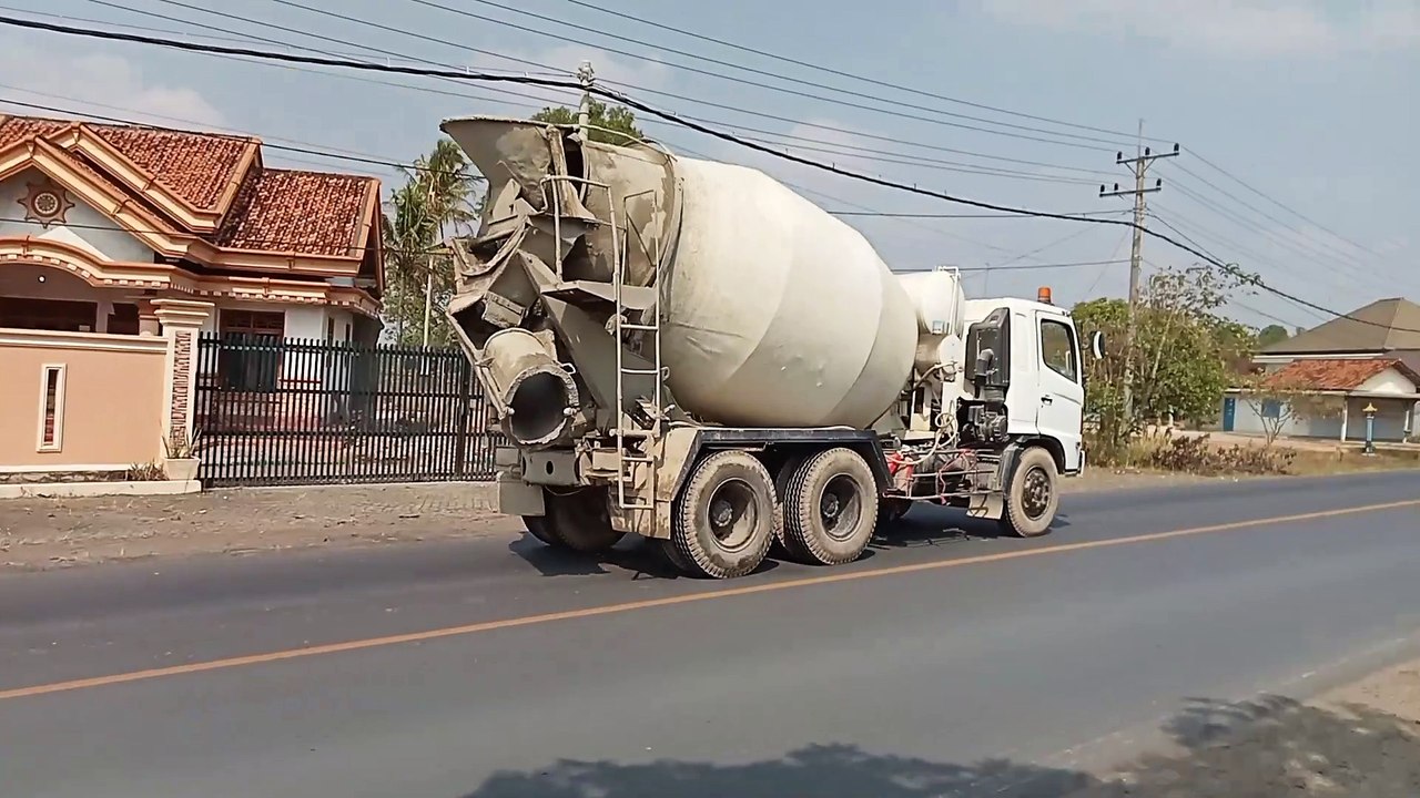 concrete mixer truck, ready mix truck