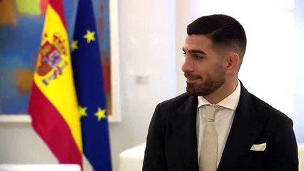 Pedro Sánchez recibe a Ilia Topuria