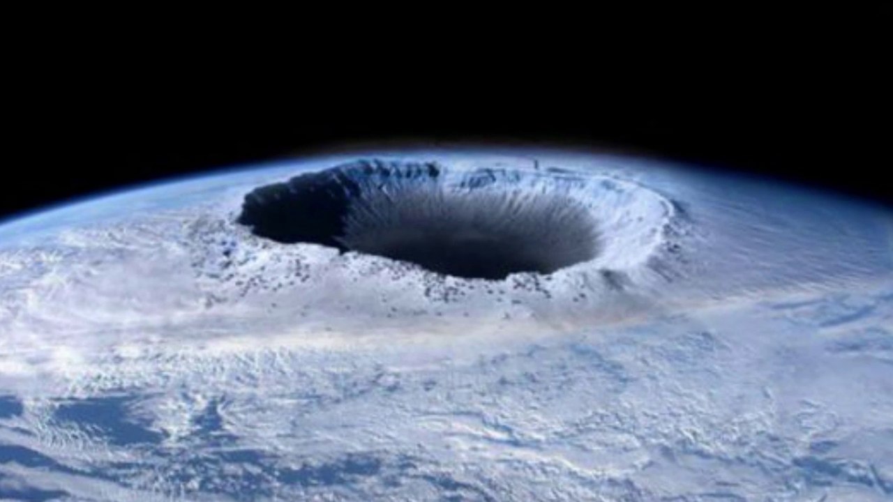 La teoria della Terra Cava