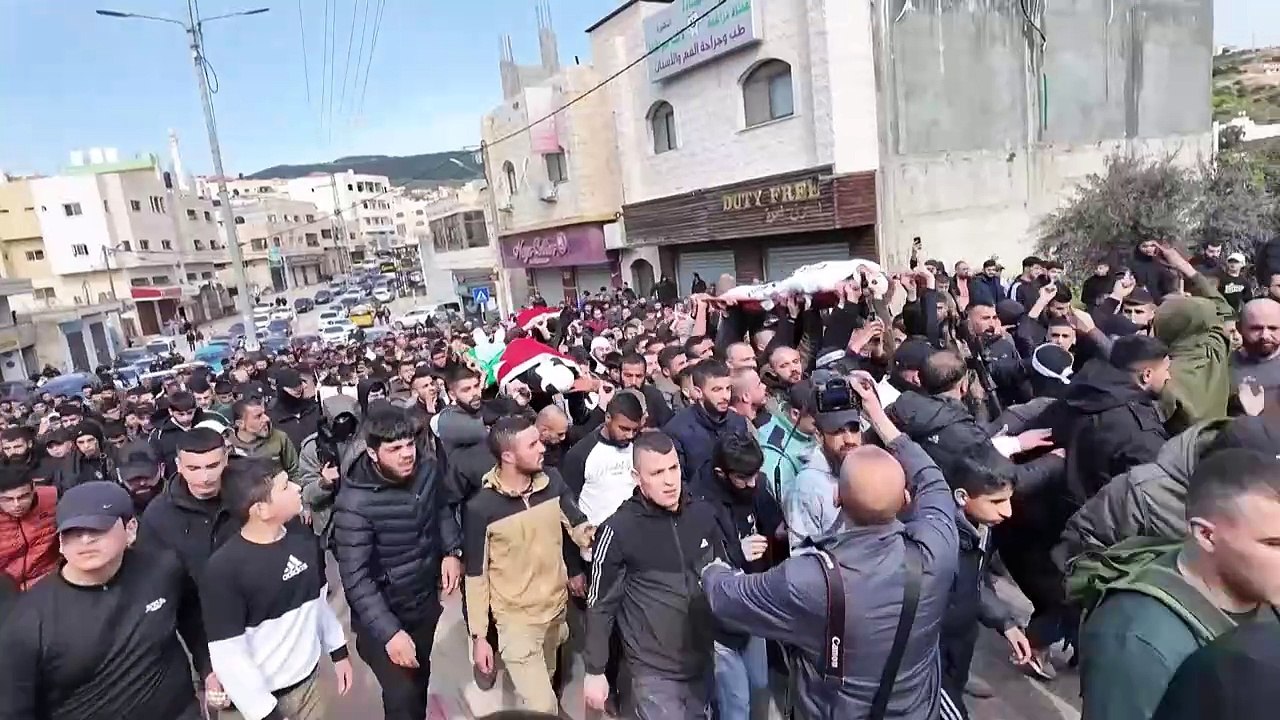 Três palestinos morrem em ataque israelense na Cisjordânia