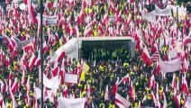 Protestano gli agricoltori polacchi, bloccato il centro di Varsavia