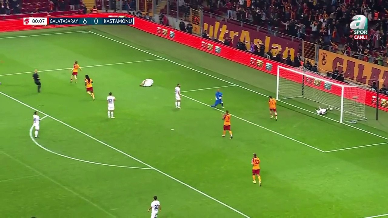 Hamza Akman gol attı, babası Ayhan Akman gözyaşlarını tutamadı