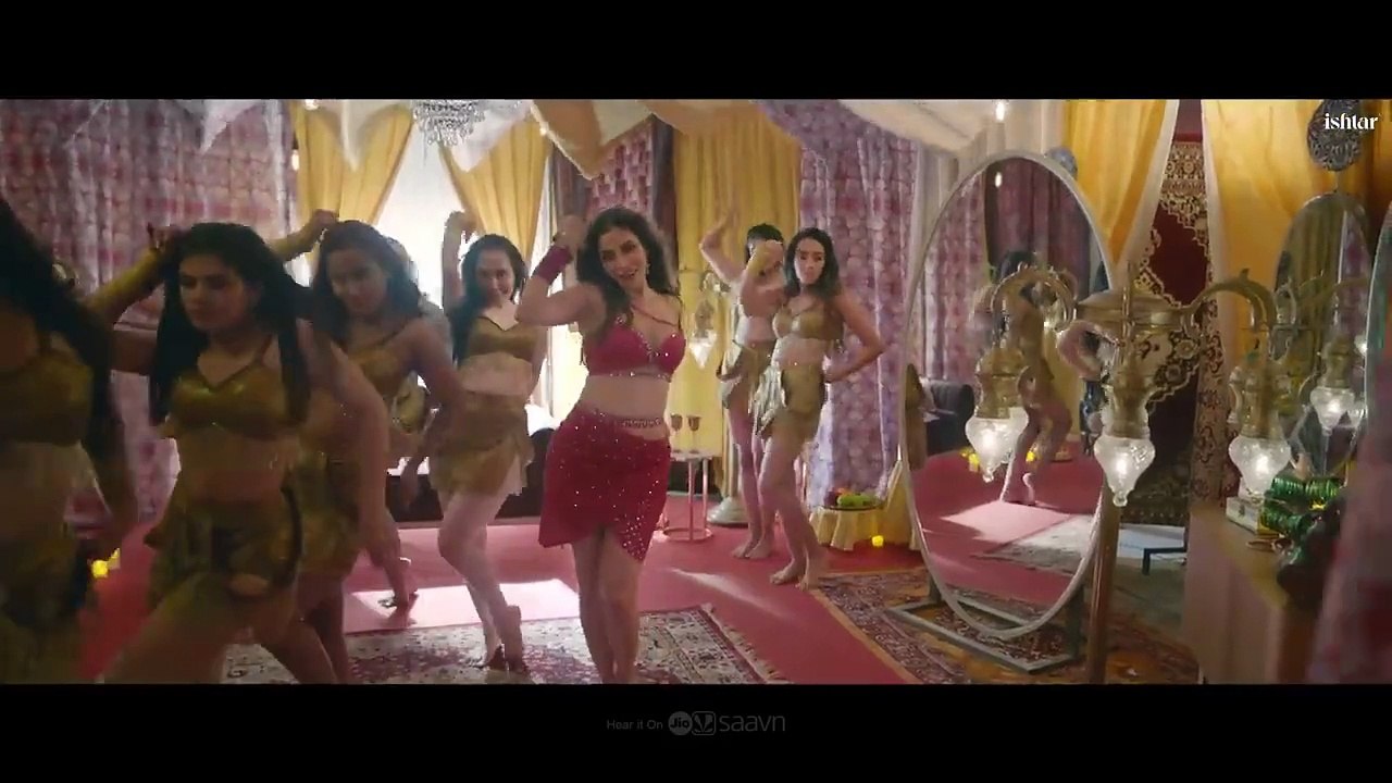 Gori Hai – Official Music video _ Sophie Choudry _ Ishtar Music