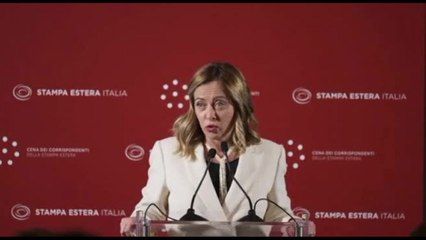 Meloni: non amo stare a Palazzo Chigi, per questo posso restarci