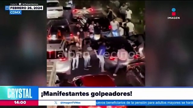 Manifestantes y automovilistas protagonizan riña en la CDMX