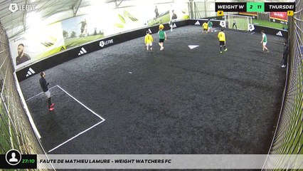 Faute de Mathieu LAMURE - WEIGHT WATCHERS FC