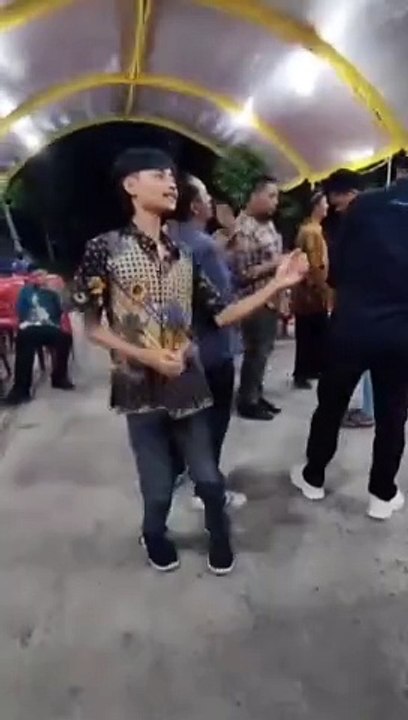 pasukan badan ndoyong