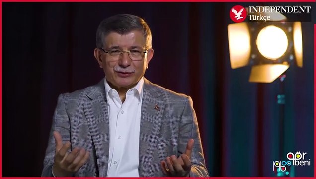 Ahmet Davutoğlu'ndan dikkat çeken sözler: Ben hiçbir zaman kendimi sağcı olarak görmedim