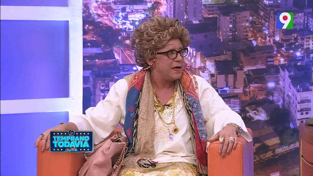 Doña Consuelo llega con sus divertidas ocurrencias  | ETT