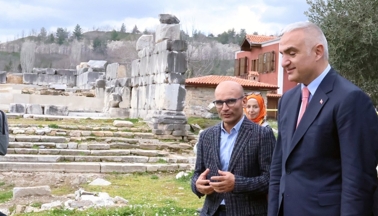 Bakan Ersoy “Geleceğe Miras Stratonikeia Antik Kenti” projesini tanıttı