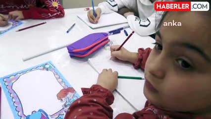 Esenyurt Belediyesi Bilim Atölyesi'nde Özel Çocuklar Bilim Yolculuğuna Çıktı