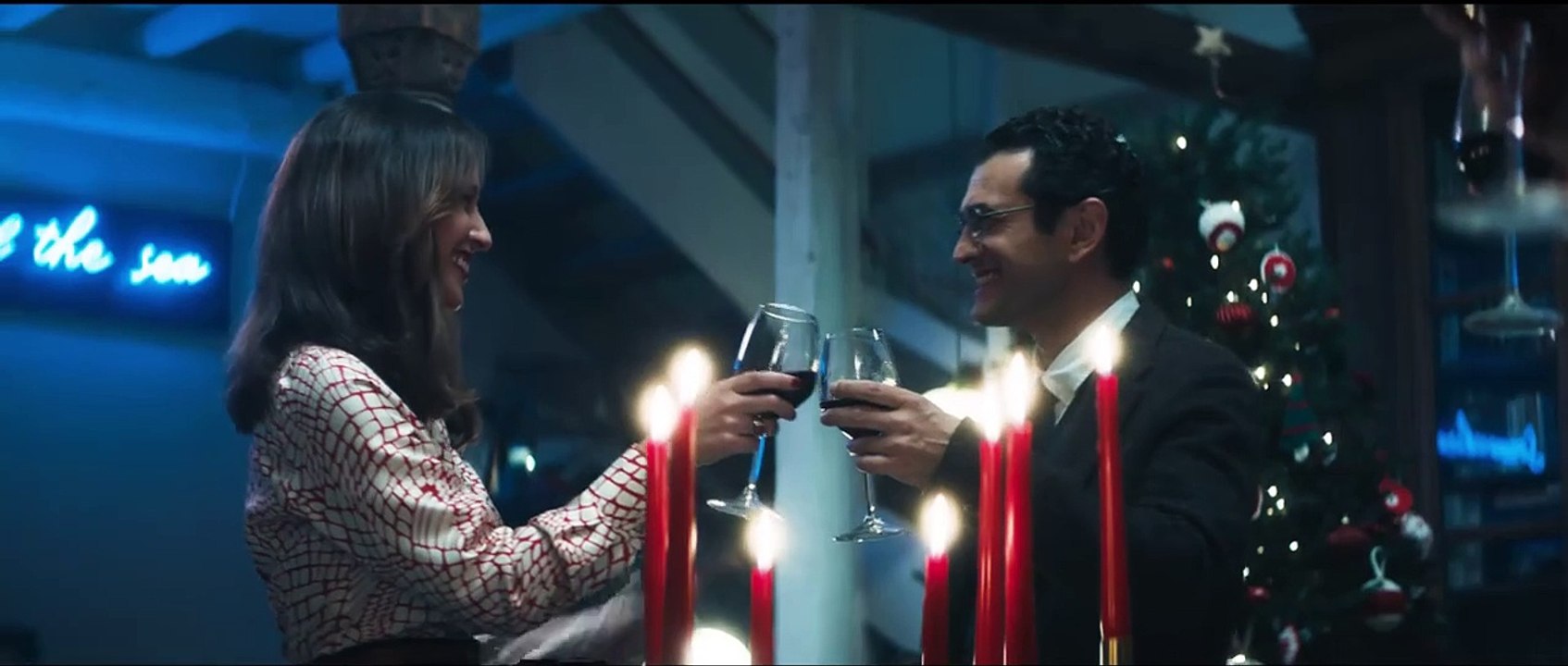 Amants super-héroïques (2021) - Bande annonce