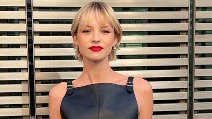 GALA VIDÉO - PARIS FASHION WEEK COURRÈGES