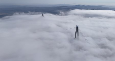 Sis altındaki Yavuz Sultan Selim Köprüsünden masalsı görüntüler