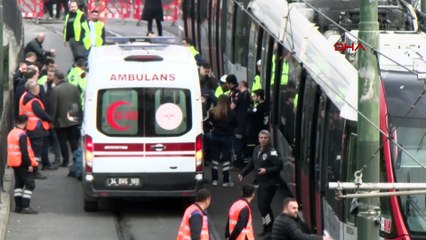 İstanbul'da tramvay hattında kaza! Seferler durduruldu
