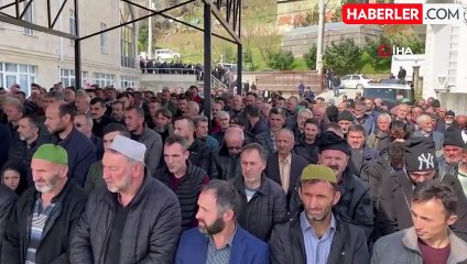 Boşanma aşamasındaki eşi tarafından öldürülmüştü...Son yolculuğuna uğurlandı