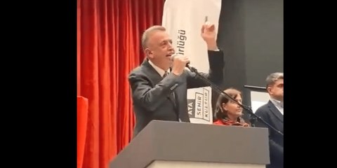 Battal İlgezdi'den kendisini eleştiren kişiye hakaret