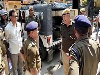 प्रदर्शन के दौरान छावनी में तब्दील हुई सड़क-video
