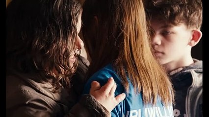 La chica que sanaba (Holly) - Tráiler oficial español