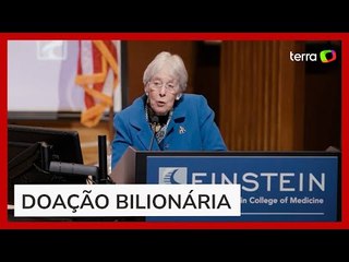 Ex-professora doa US$ 1 bilhão para faculdade de medicina e leva estudantes à loucura nos EUA