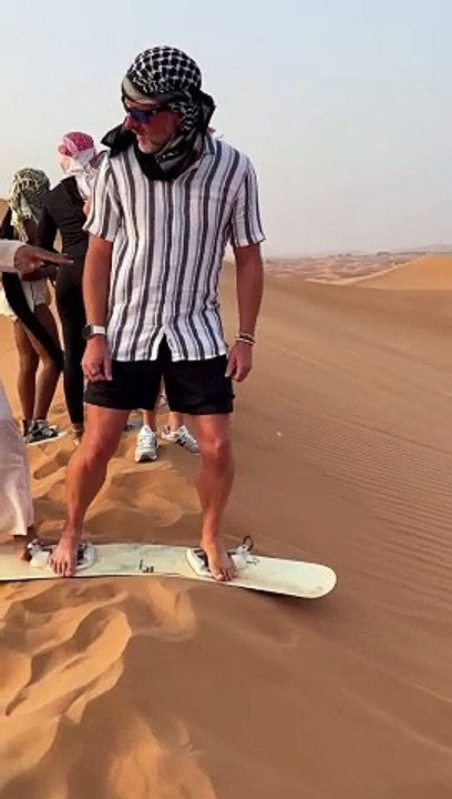 sandboarding desert safari dubai
