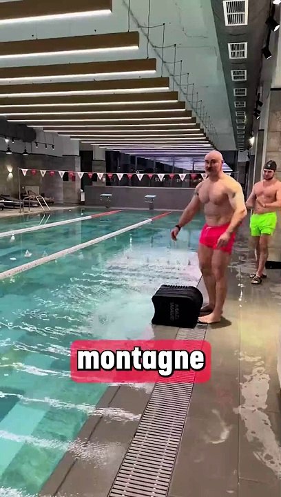 Mr Propre à la piscine