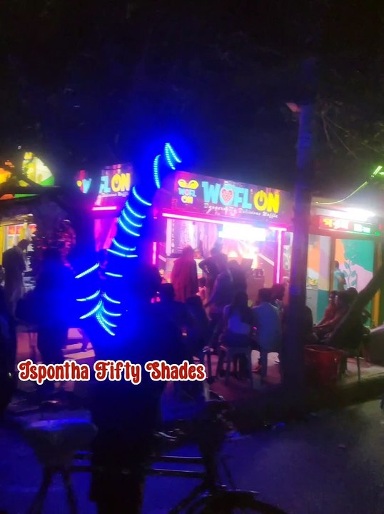 Raja Cha / মিরপুরের বিখ্যাত রাজা চায়ের লাচ্চি খেতে গিয়ে মিশ্র অনুভূতি।মিরপুর- লাভ রোড / Ispontha Urmi/ Ispontha Fifty Shades/ raja Cha  review