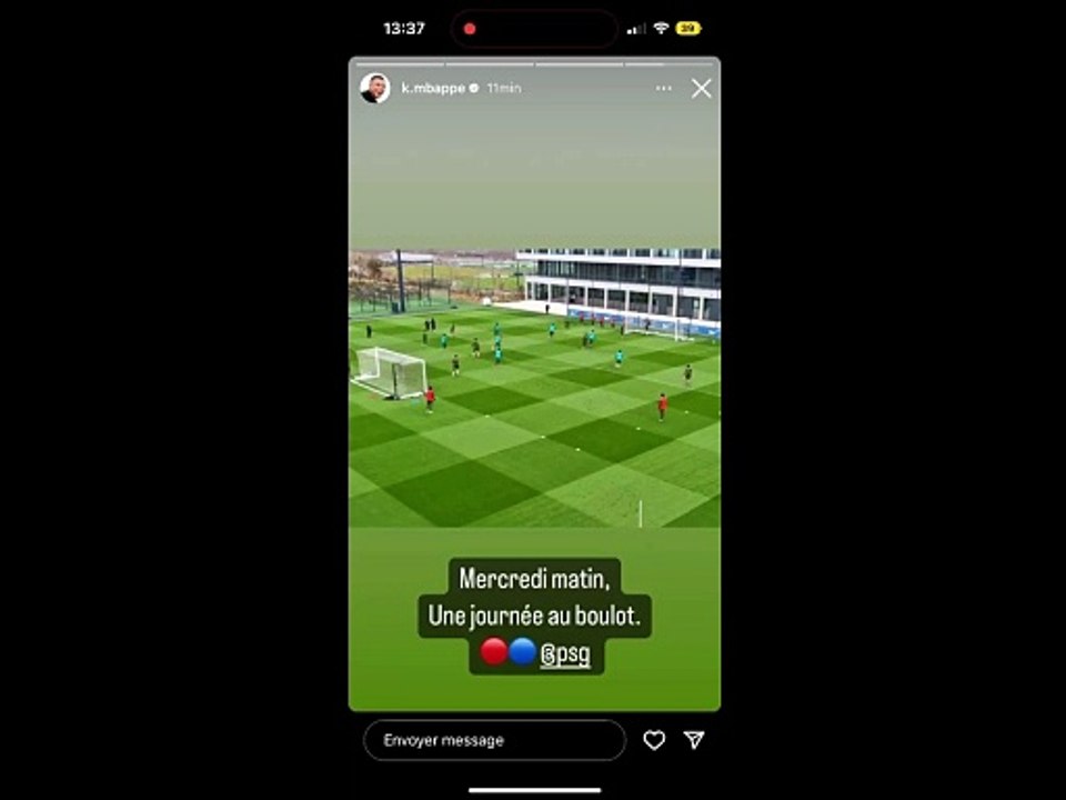 Le retourné à l'entraînement de Kylian Mbappé et son slogan mythique font réagir