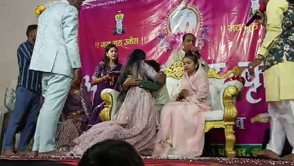 संयम पथ पर निकली उन्हेल की बेटी पूर्वा, अंतिम विदाई में रो पड़े परिजन