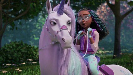 Academia unicornio capitulo 4 en español latino